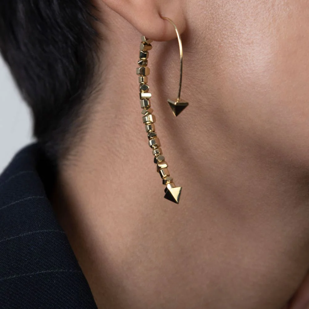 Peruffo 18k Yellow Gold Rock Mixed Shape Dagger Threader Earrings - Image 2
