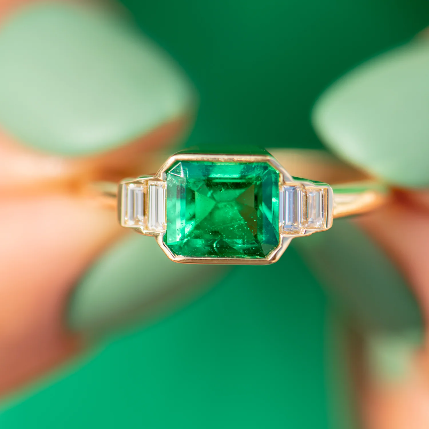 Art Deco Emerald Engagement Ring with Baguette Diamonds - Image 7