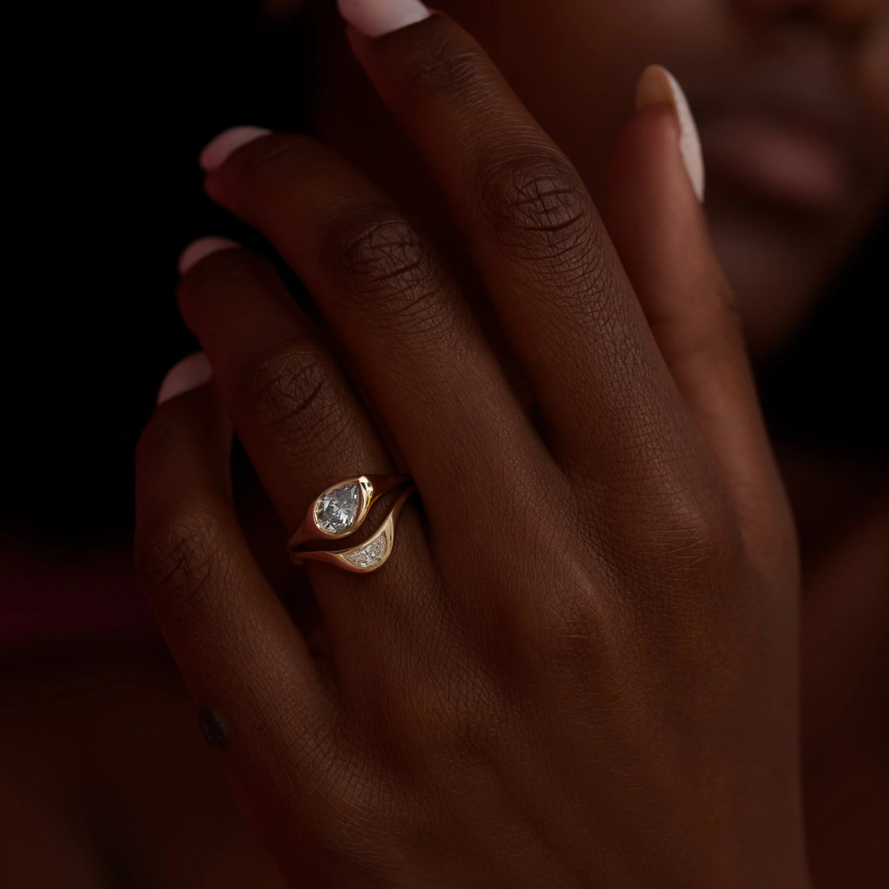 Elation OOAK Salt & Pepper Pear Cut Diamond Signet Ring - Image 4