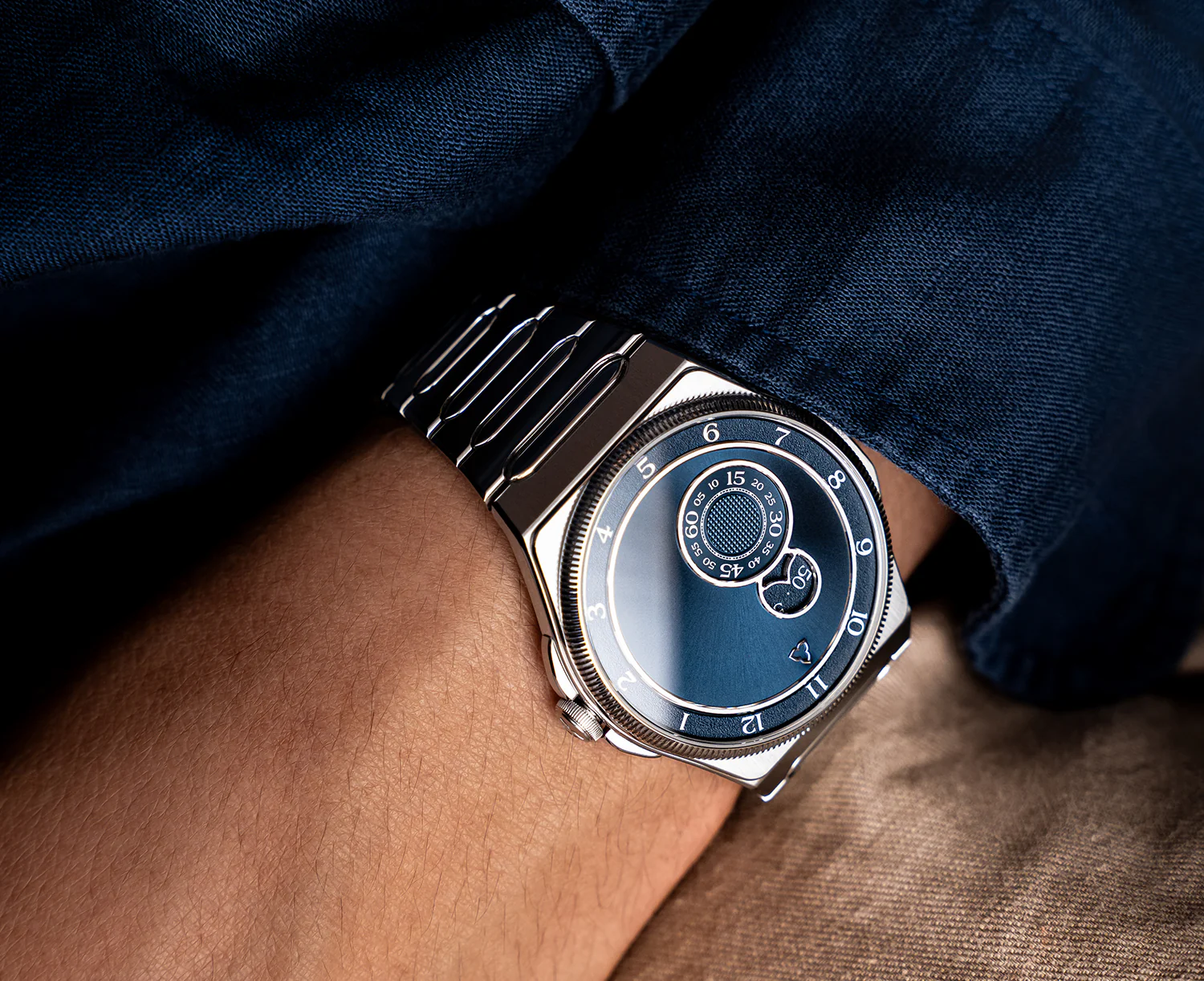 Trente-Deux, Sunray Blue - Image 3