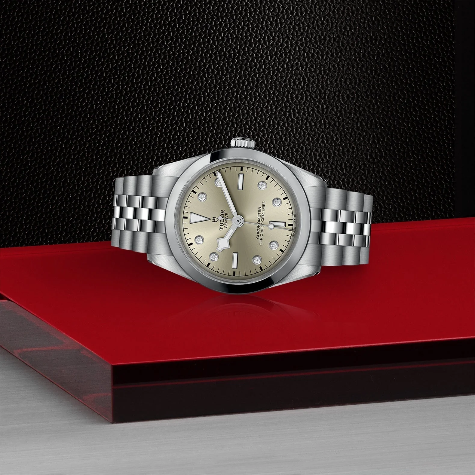 TUDOR Black Bay One 36 - Image 3