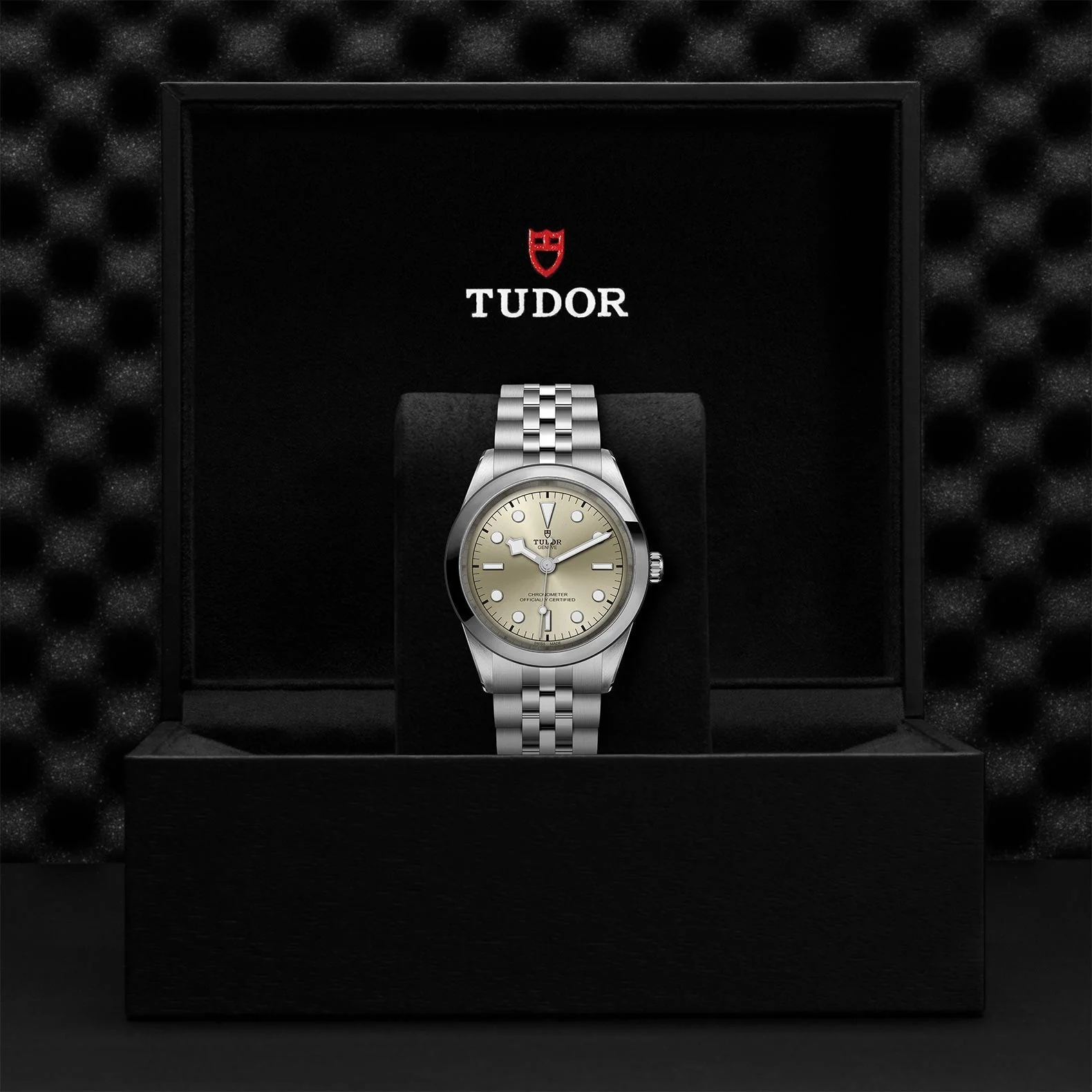 TUDOR Black Bay One 41 - Image 4