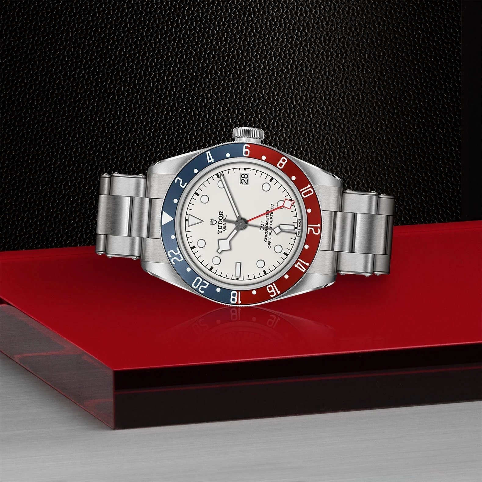 TUDOR Black Bay GMT - Image 3