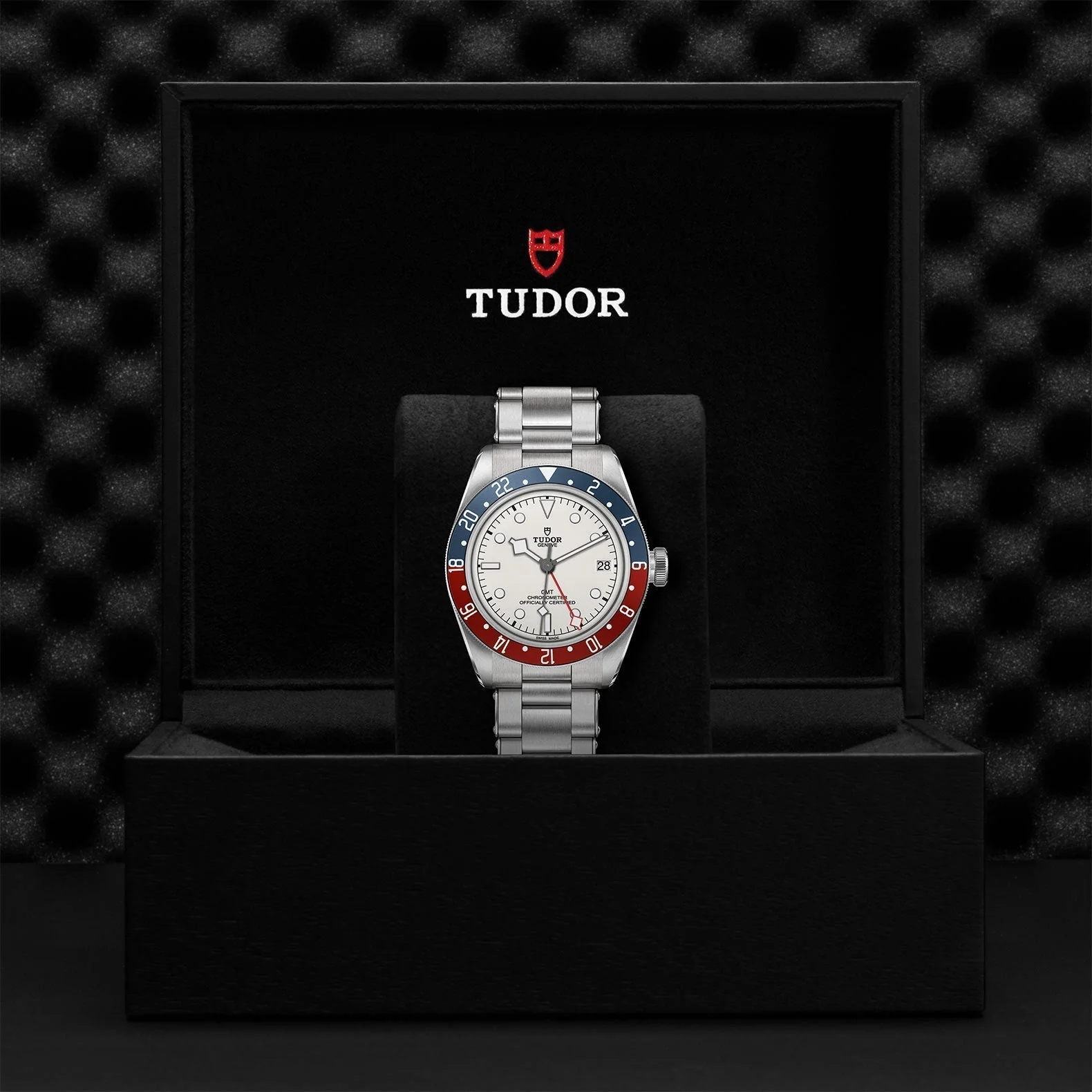 TUDOR Black Bay GMT - Image 4