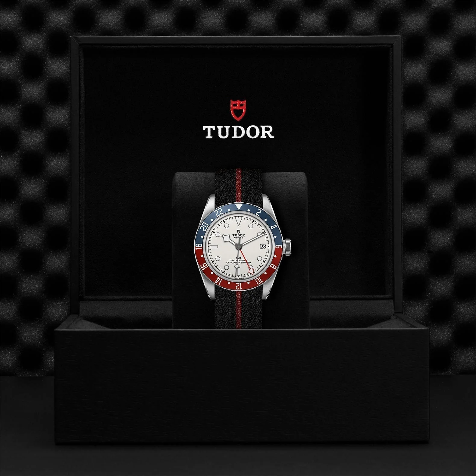 TUDOR Black Bay GMT - Image 4