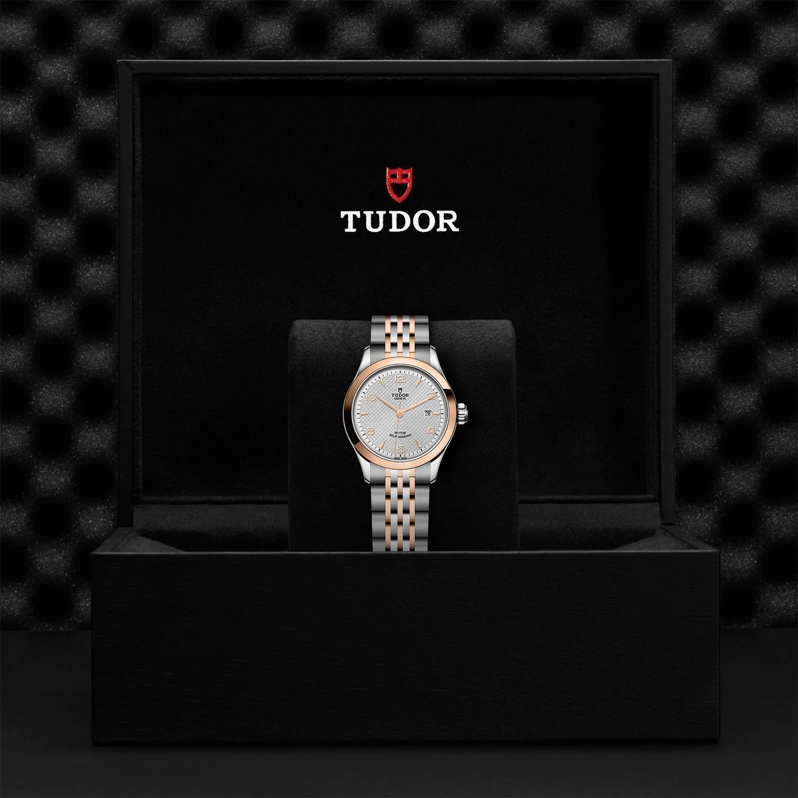 TUDOR 1926 - Image 4
