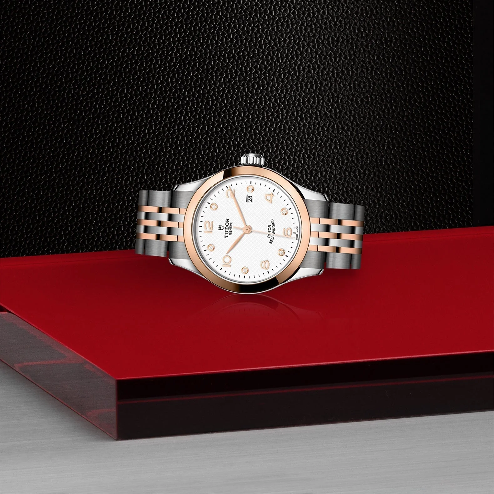 TUDOR 1926 - Image 3