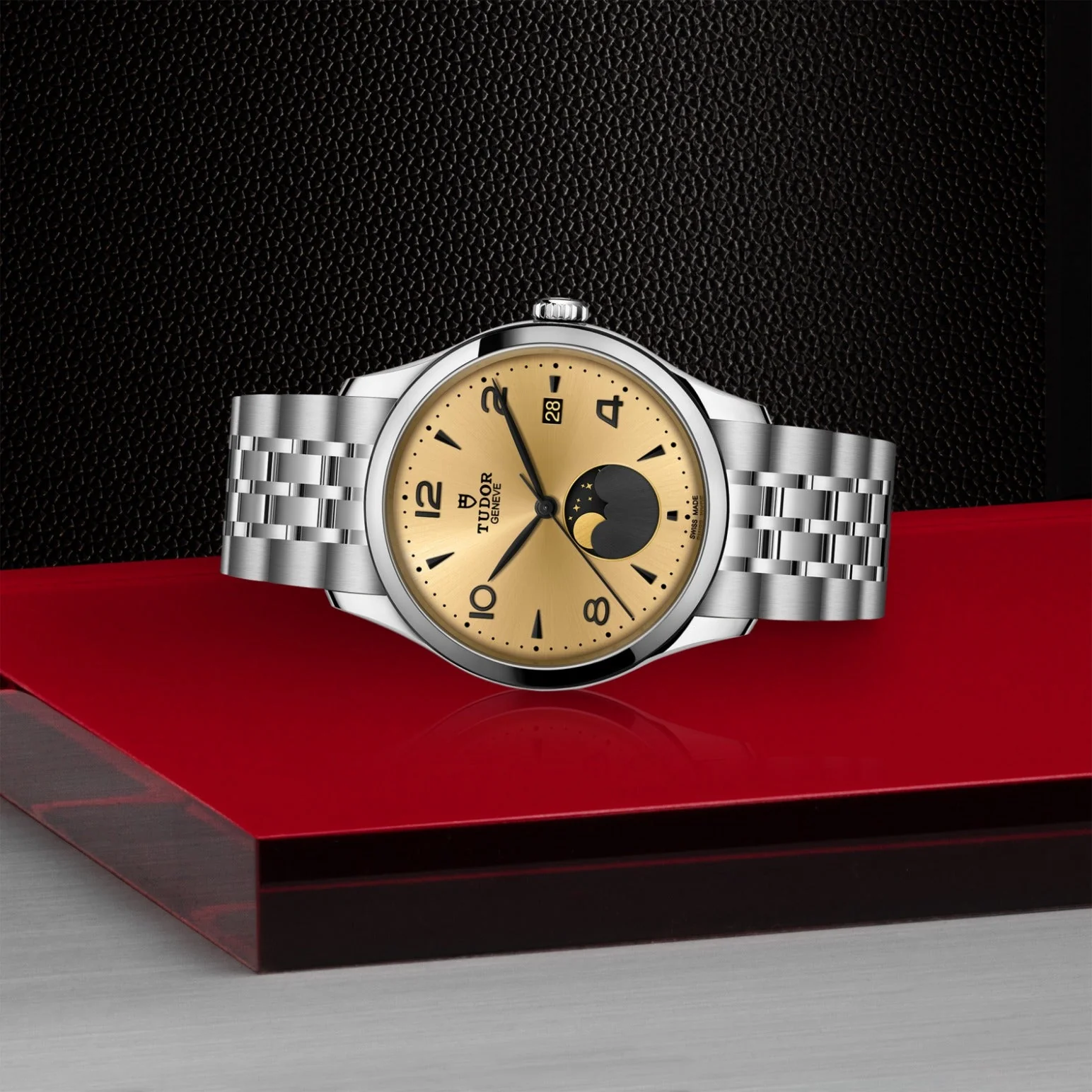 TUDOR 1926 Luna - Image 3
