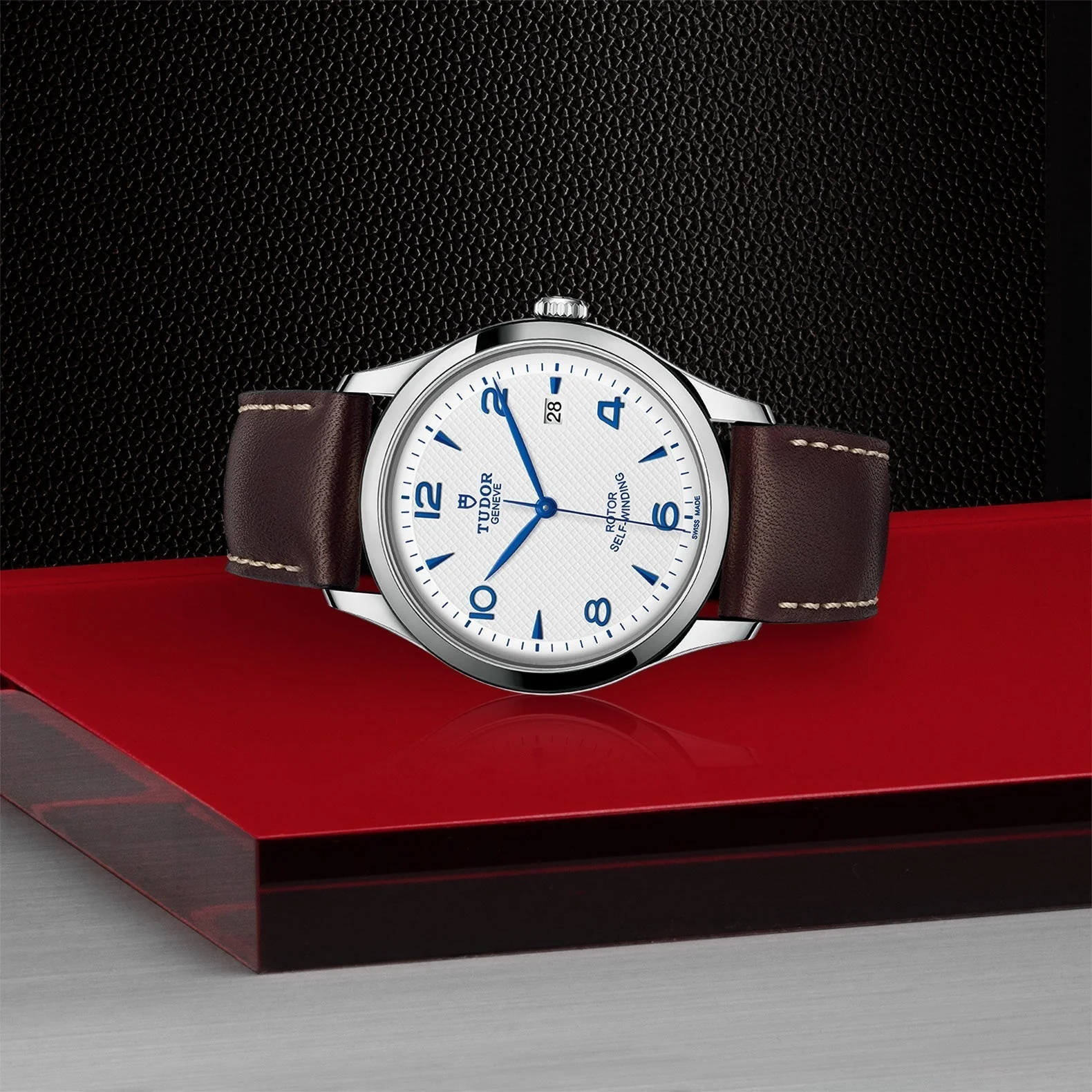 TUDOR 1926 - Image 3