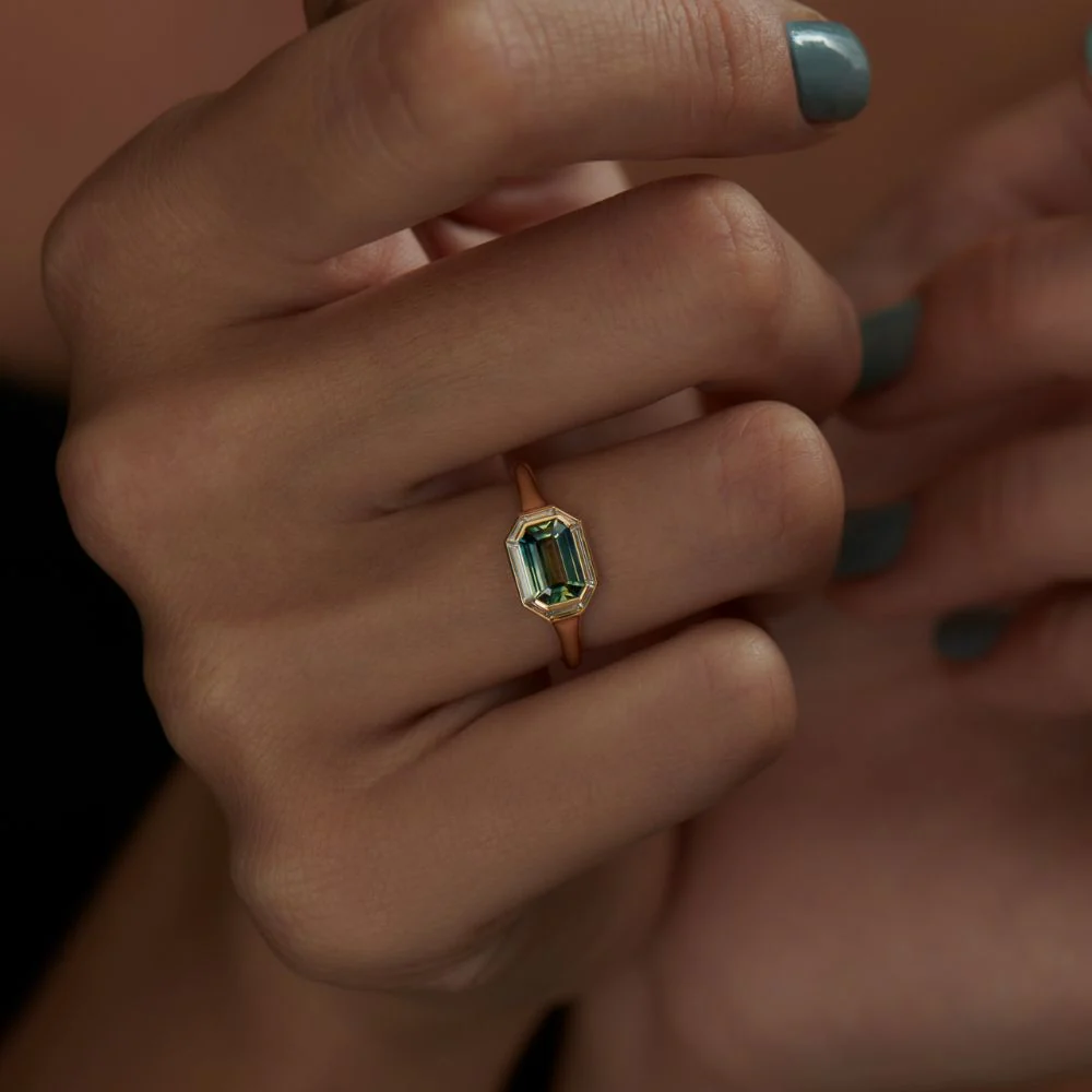 Parti Sapphire & Trapezoid Diamond Engagement Ring - Image 3
