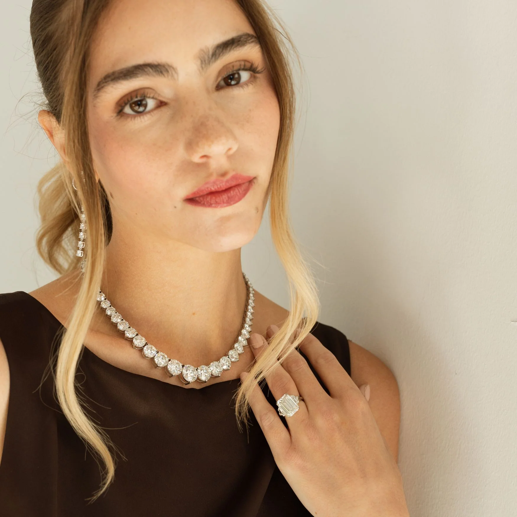 Platinum Round Diamond Riviera Necklace - Image 3
