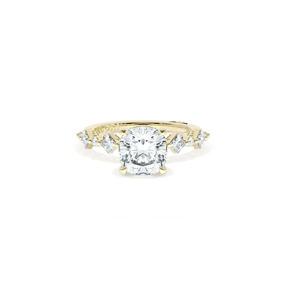 Sculpted Crescent Solitaire Engagement Ring with Alternating Carre & Round Diamond Band - Image 18