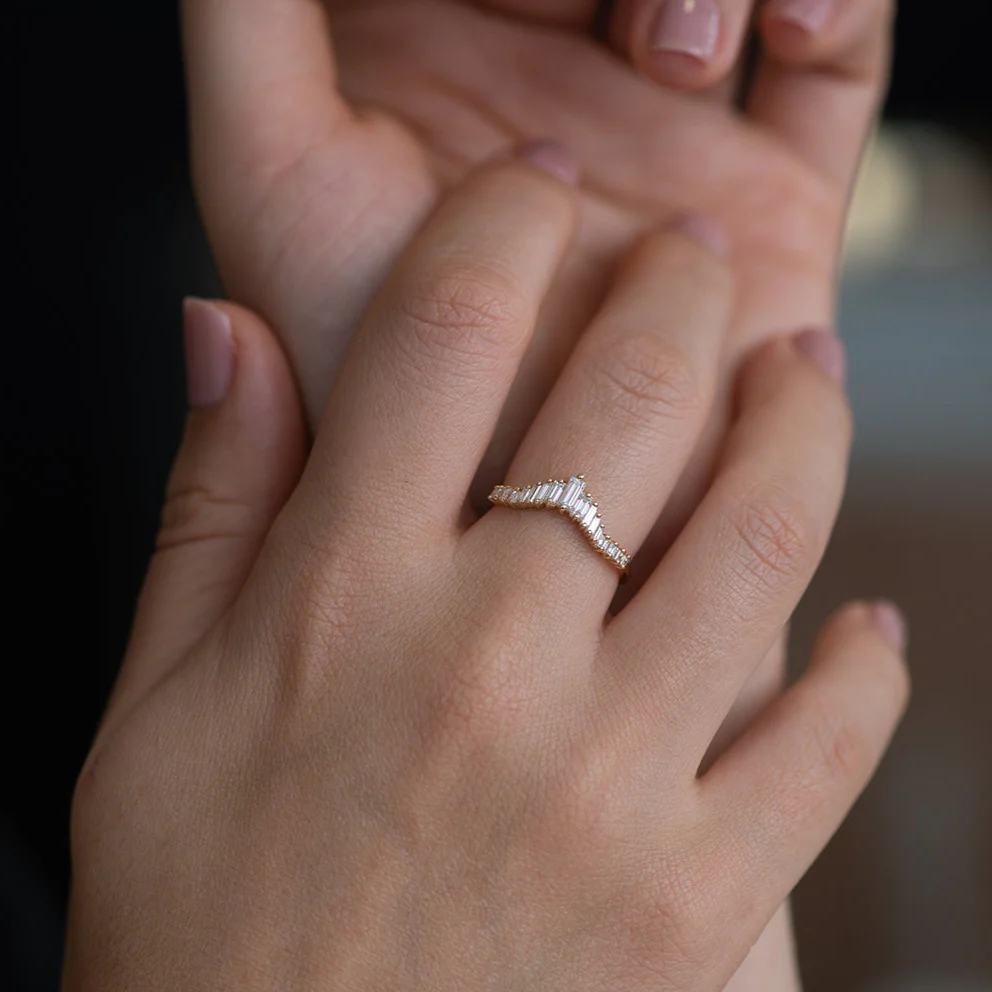 Tapered Baguette Diamond Art Deco Wedding Ring - Image 3