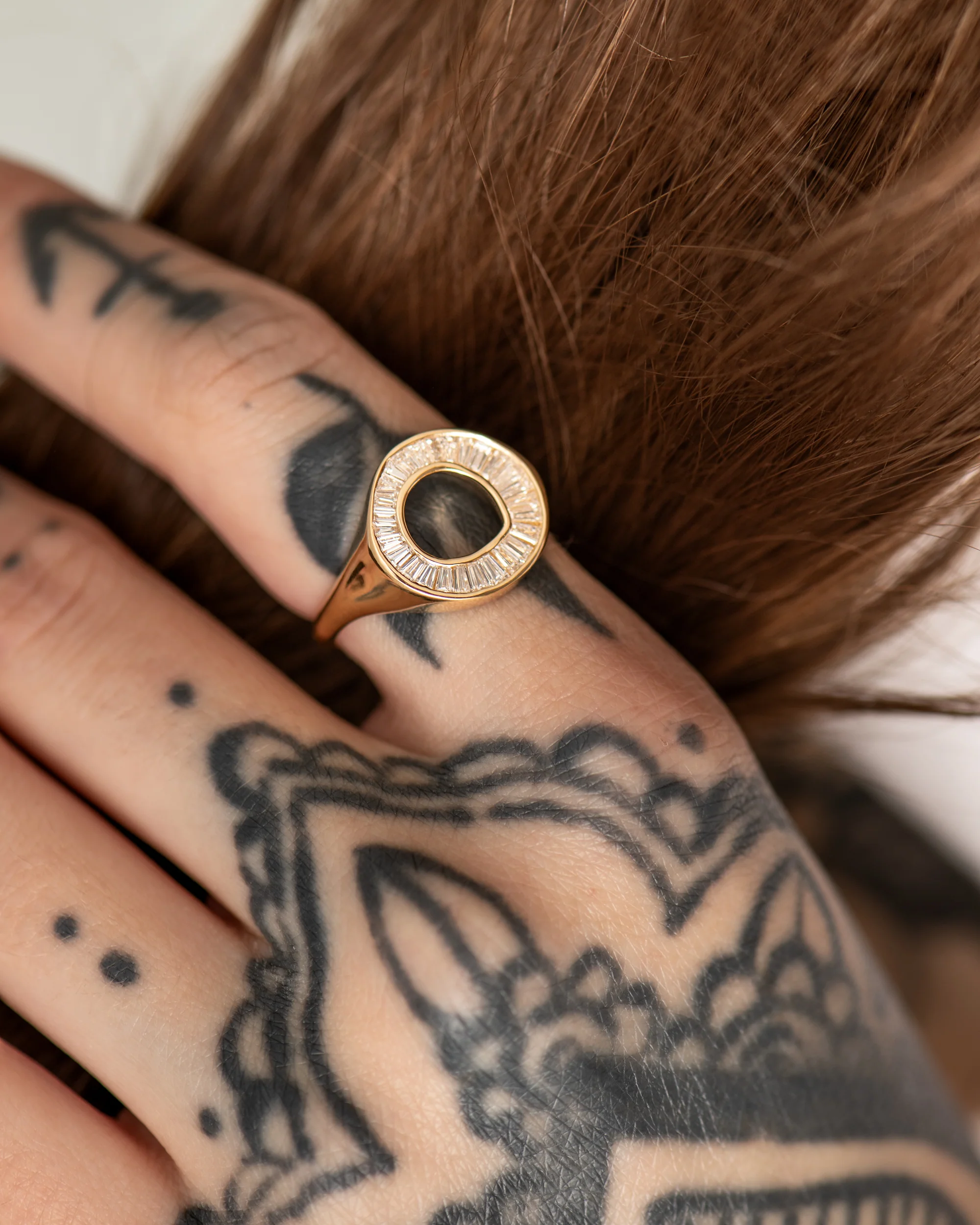 Tapered Baguette Diamond Sphere Engagement Ring - Image 4